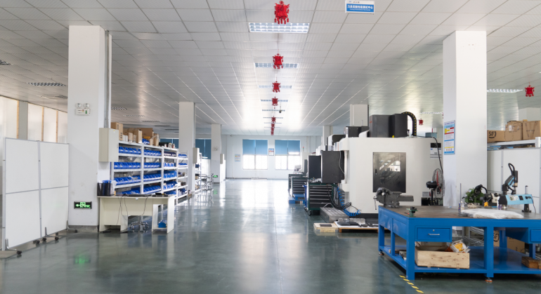 Центр тестирования производительности резки пластины Worldia был создан